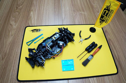 Мат Yeah Racing (#YA-0521) RC Pit Mat Yellow 62cm X 42cm