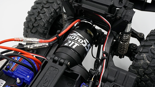 Коллекторный двигатель Yeah Racing (#MT-0028) Hackmoto 550 35T Brushed Motor