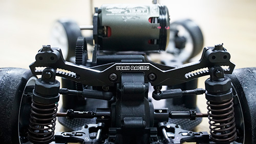 Бабочка задняя Yeah Racing (#YKYD-004BK) Aluminum High Adjustability Rear Shock Tower For Yokomo YD2 Black