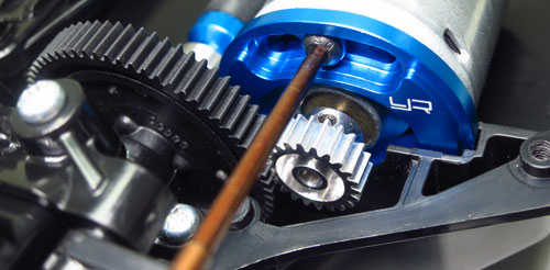 Моторама Yeah Racing (#TT02-013BU) Aluminum Adjustable Motor Mount For Tamiya TT02 TT02B