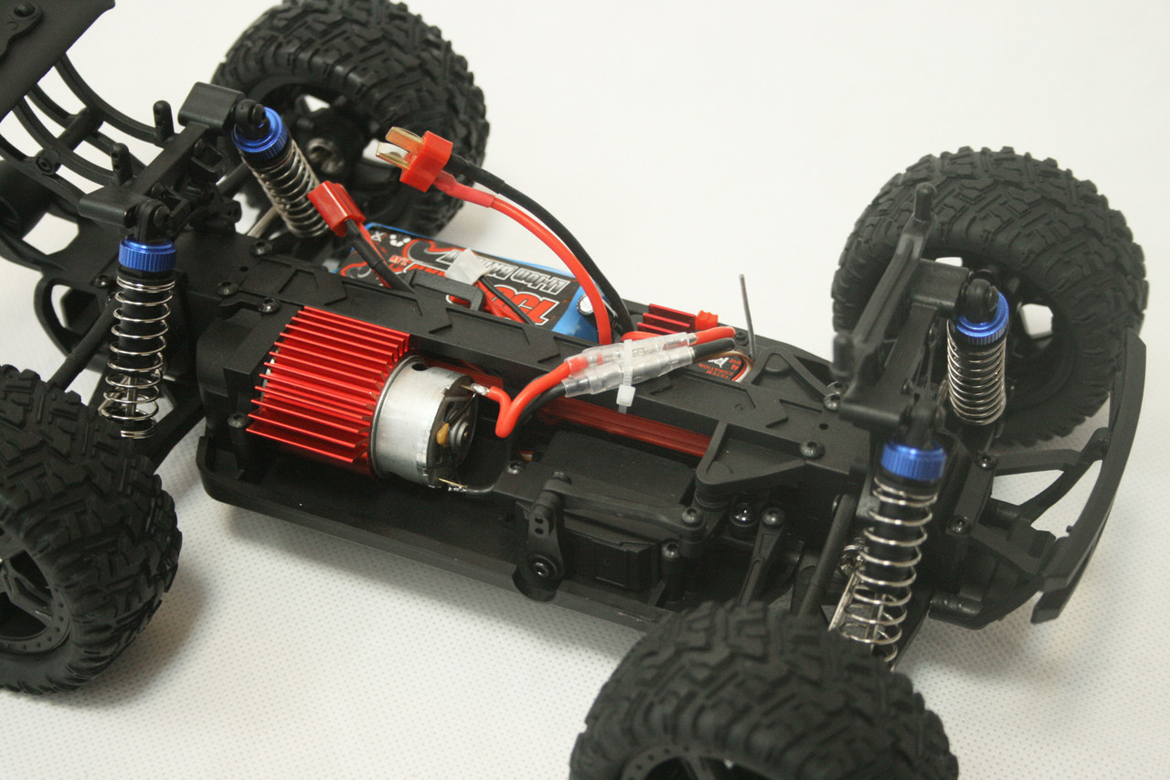 Радиоуправляемая модель трагги RemoHobby (#1661) 1/16 Scale Electric 4WD 2.4GHZ RC Off-Road Brushed S-EVOR