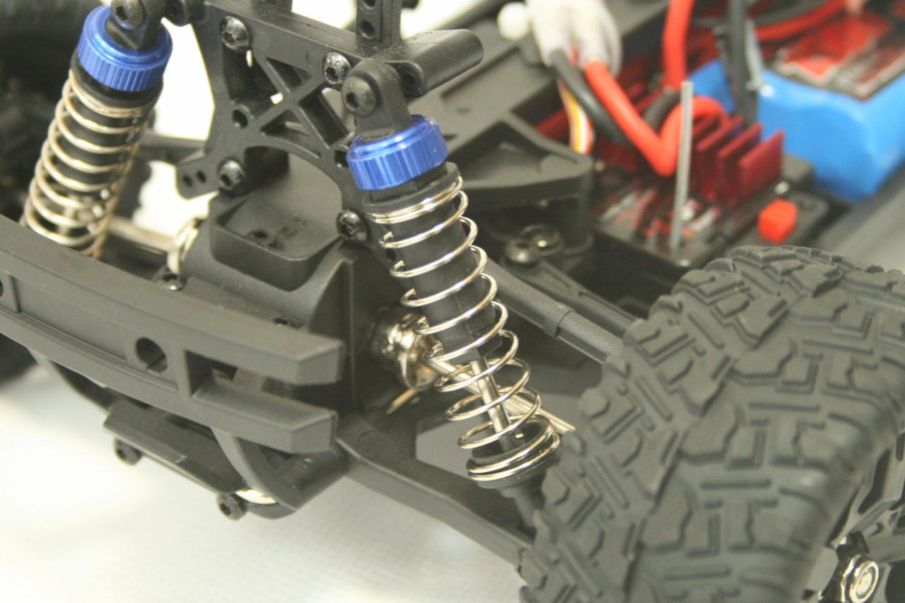 Радиоуправляемая модель трагги RemoHobby (#1661) 1/16 Scale Electric 4WD 2.4GHZ RC Off-Road Brushed S-EVOR