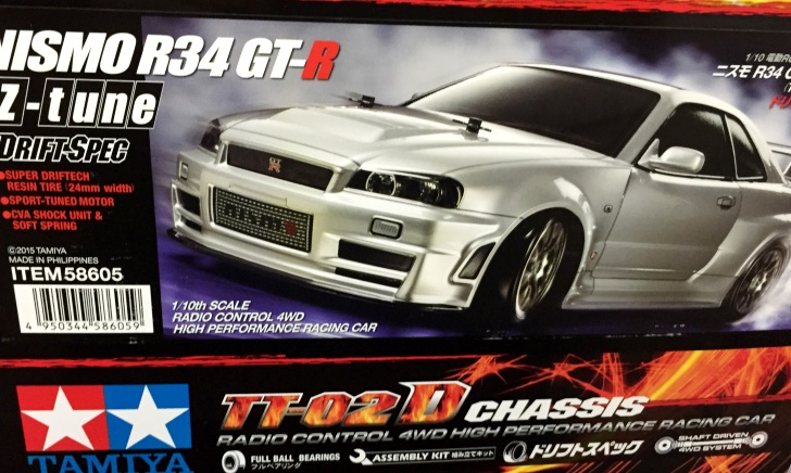 Радиоуправляемая модель для дрифта Tamiya (#58605) 1/10 TT-02D  Nissan Skyline GT-R R34