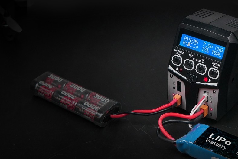 Зарядно-разрядное устройство Sky RC (#SK-100162-02)  SkyRC T100 AC Dual Balance Charger