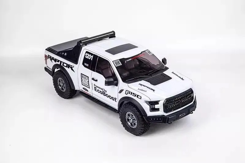 Радиоуправляемый внедорожник Traction Hobby (#F150White) 1/8 Ford Raptor F150