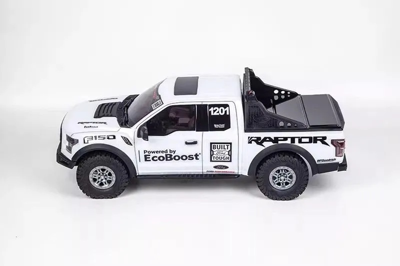 Радиоуправляемый внедорожник Traction Hobby (#F150White) 1/8 Ford Raptor F150