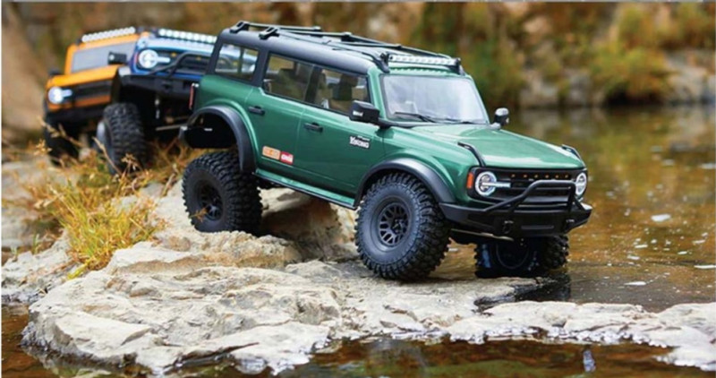 Радиоуправляемый внедорожник Yikong (#YK-4083V3)  4WD RC Car 1/8 crawler Bronco RTR