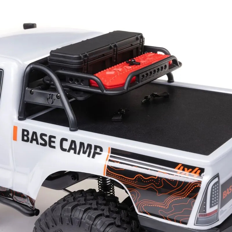 Радиоуправляемая модель краулера Axial (#AXI-1375T1) SCX10 III "Base Camp" Trail Truck w/SLT3 RTR, 4WD, 2.4GHz 1/10