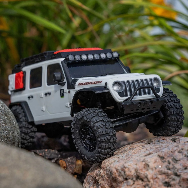 Радиоуправляемая модель краулера Axial (#AXI-2261T2) SCX30 Jeep Wrangler 4x4 1/30