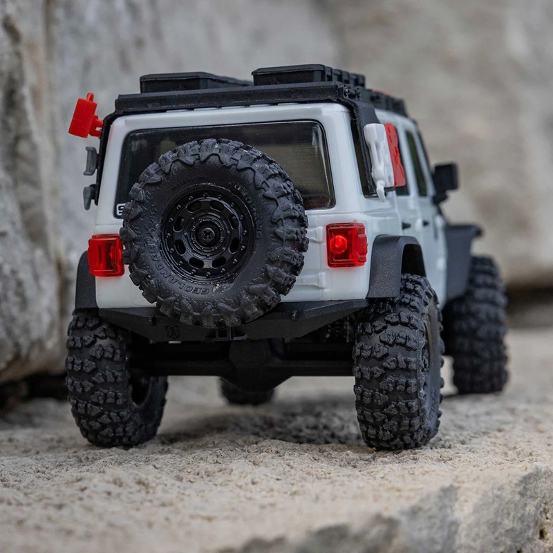 Радиоуправляемая модель краулера Axial (#AXI-2261T2) SCX30 Jeep Wrangler 4x4 1/30