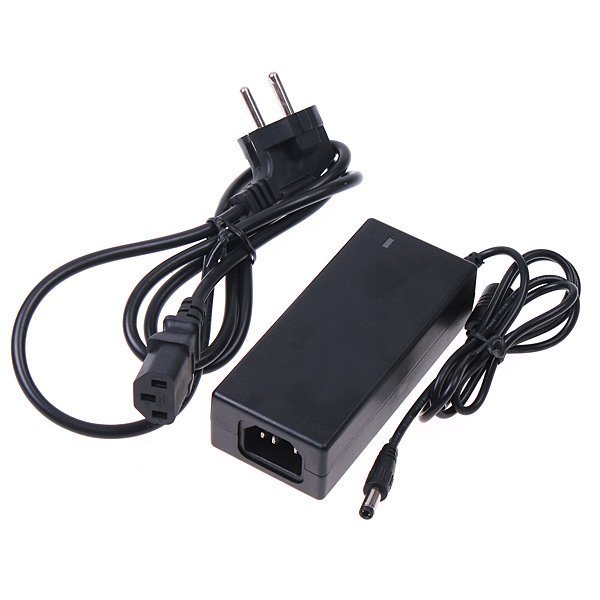 Блок питания SS Model (#A4404/2) B6 220V-12V 5A