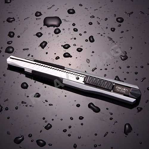 Нож модельный Deli (#2056)  80mm Knife Model