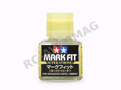 Клей для декалей, с кисточкой Tamiya (#87205) Mark Fit (Super Strong)